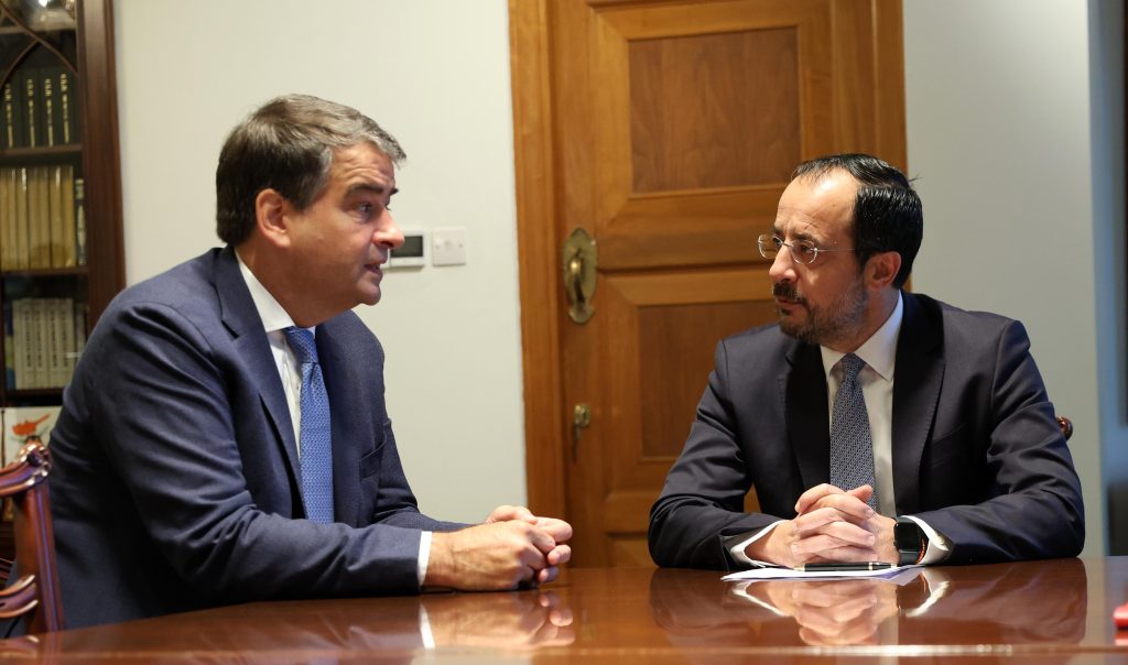 Fitto, Hristodulidis ile görüştü