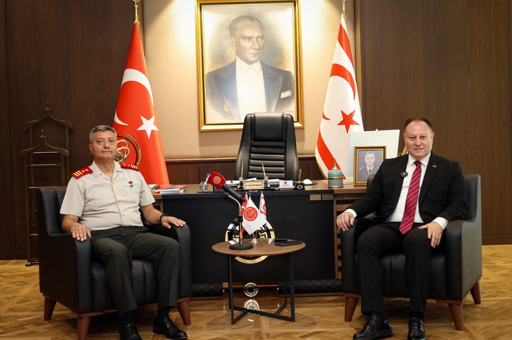 Öztürkler, Güvenlik Kuvvetleri Komutanı Tümgeneral Görgülü ve beraberindeki heyeti kabul etti