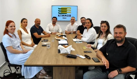 Tabipler Birliği’nden KTMMOB’ye ziyaret: İş birliği ve dayanışma olanaklarını değerlendirildi