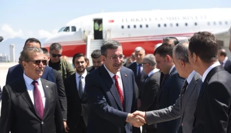 Cevdet Yılmaz KKTC’de: Yangın söndürme helikopteri teslim edildi