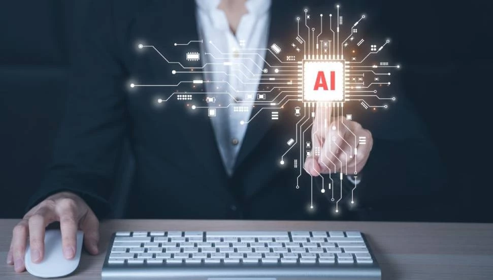 Yapay zeka kaynaklı işten çıkarma dalgası bitti: Şirketler yeniden eleman alıyor