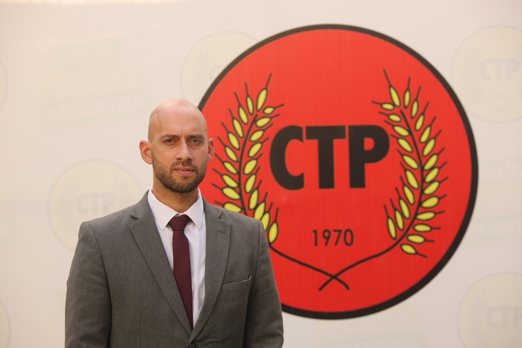 Gulamkadir: “Güzelyurt’a ve ülke ekonomisine ambargo uygulayanlara karşı mücadeleyi büyüteceğiz”