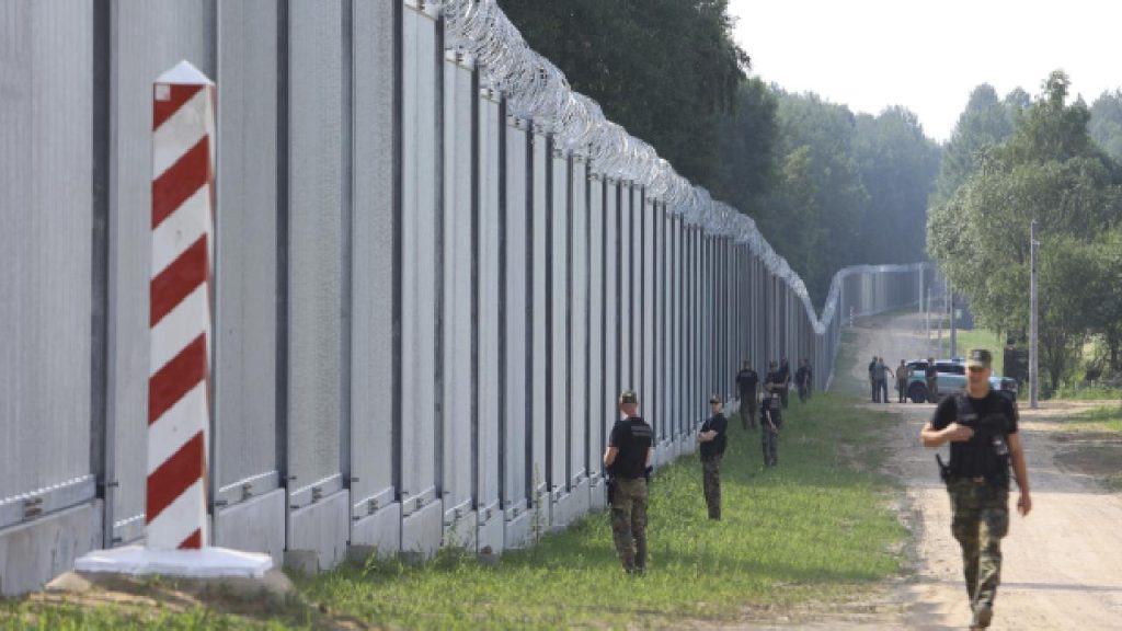 Letonya-Belarus sınırında yasa dışı geçiş için kullanılan tünel tespit edildi