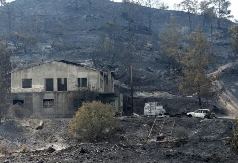 Limasol’daki yangını çıkarmakla suçlanan kişinin 3 yıl hapis yattıktan sonra masum olduğu ortaya çıktı