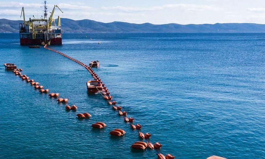 ADMİE Güney Kıbrıs-İsrail elektrik bağlantısı için yatırım başvurusunda bulundu