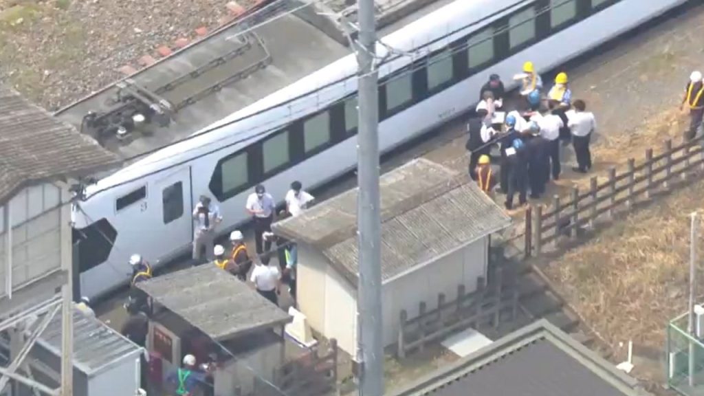 Japonya’da hızlı trenin çarptığı 4 işçi hayatını kaybetti