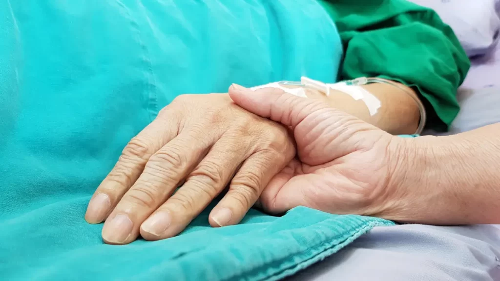 Fransa’da “ölmeye yardım” yasası yürürlüğe girdi