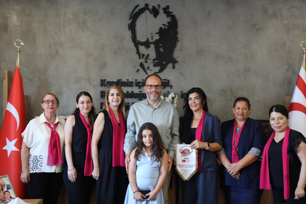 Larnaka Türk Kadınlar Birliği Derneği İskele Belediye Başkanı Sadıkoğlu’nu ziyaret etti
