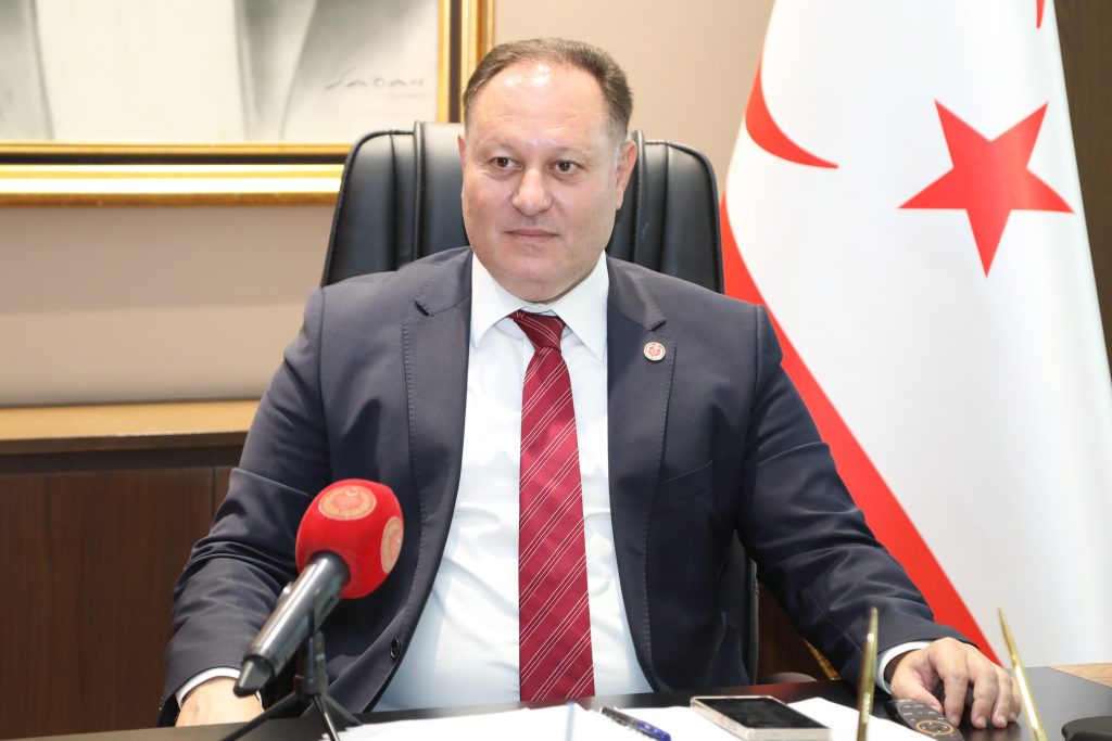 Öztürkler’den Barcelona kampıyla ilgili açıklama: “Dünya, Rumların zihniyetini görmeli”