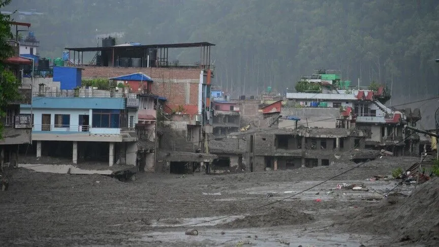 Nepal’deki selde hayatını kaybedenlerin sayısı 270’e çıktı