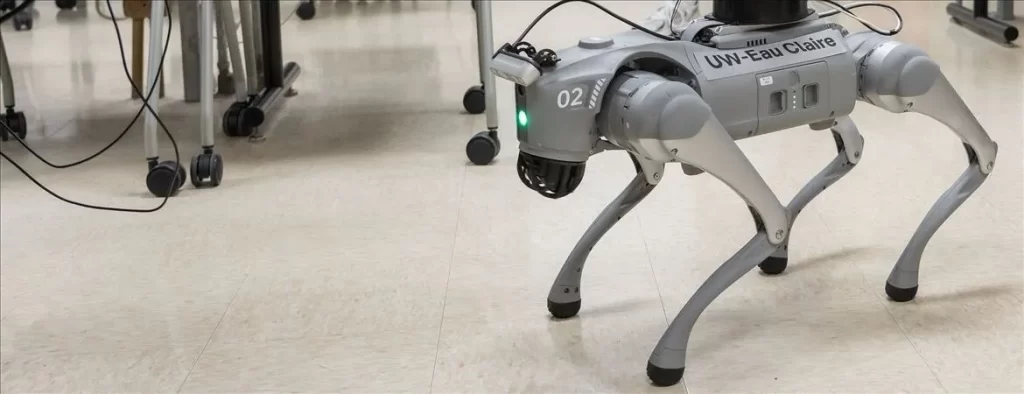 ICE’den 2 Milyon Dolarlık Robot Köpek Planı