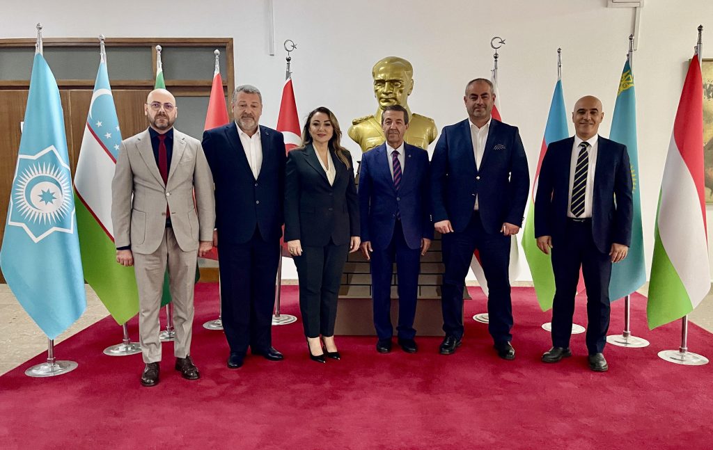 Ertuğruloğlu: “Kıbrıs sorunu çözülmüştür; bu da iki komşu, egemen eşit devlettir”
