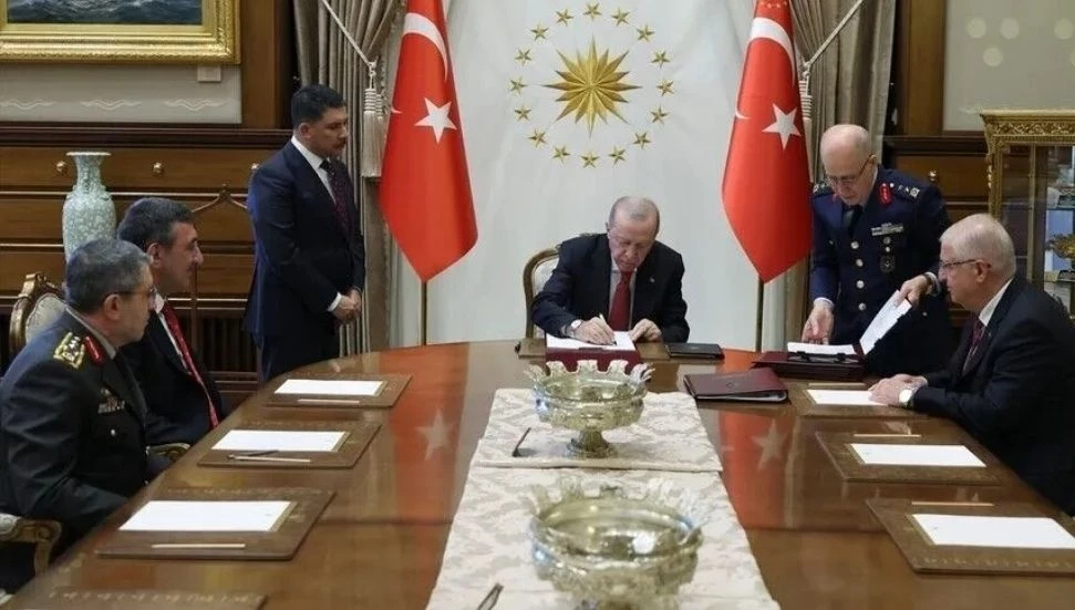 Türkiye’de Yüksek Askeri Şura kararları açıklandı: 25 general ve amiral terfi etti