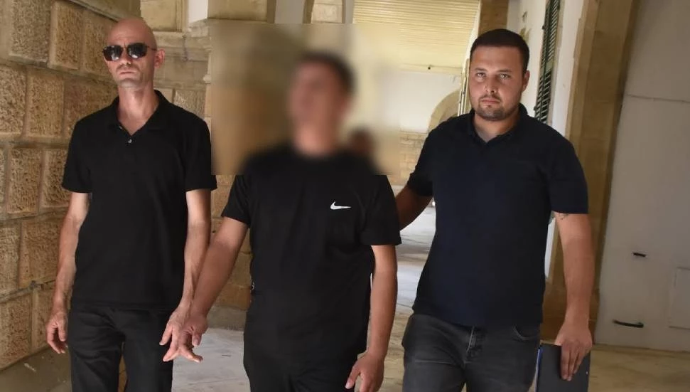 Uyuşturuculu araç kullanırken kaza yaptı: Teminata bağlandı