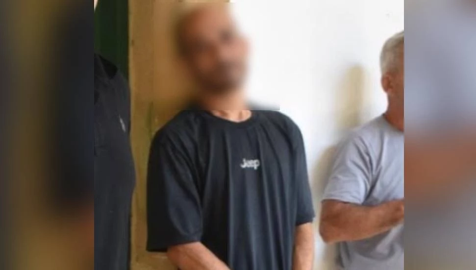 Annesine Makas Dayayıp Tehdit Etti: Cezaevine Gönderildi