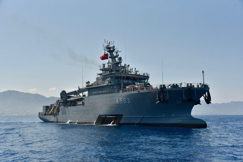 TCG Işın, faaliyetlerine devam ediyor