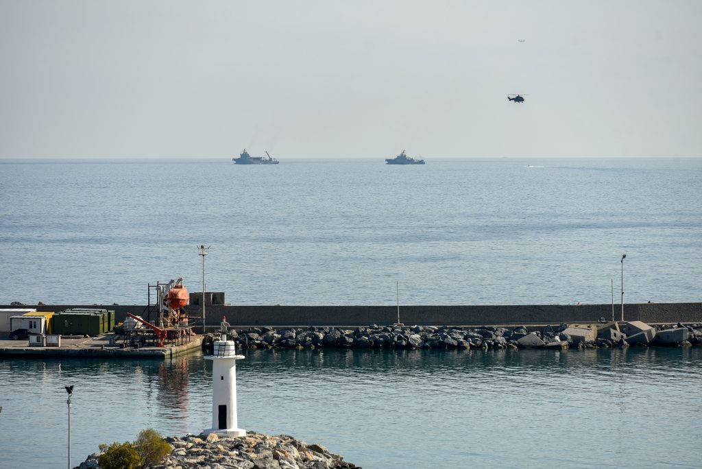 Girne’deki gemi faciasında 4’üncü gün: Kayıp 20 kişiyi arama çalışmaları sürüyor