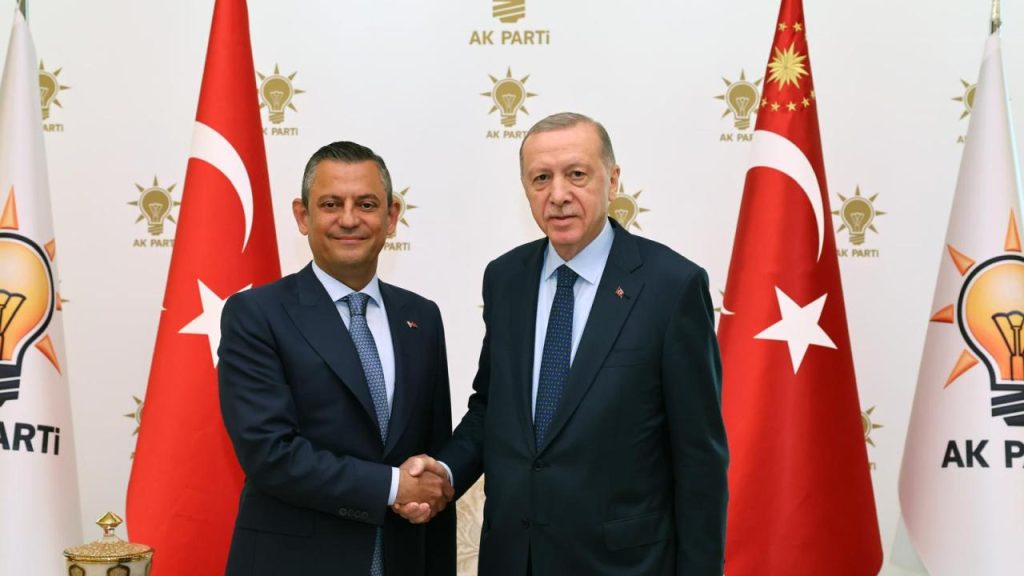 Özel, Erdoğan’a 800 bin lira tazminat ödeyecek