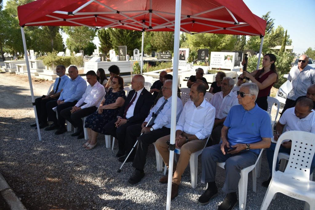 İsmet Kotak ölümünün 15’inci yıl dönümünde kabri başında anıldı