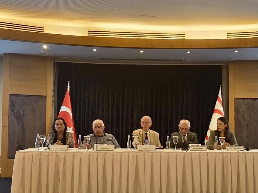 Beşparmak Düşünce Grubu’nun panelinde Kıbrıs konusu konuşuldu