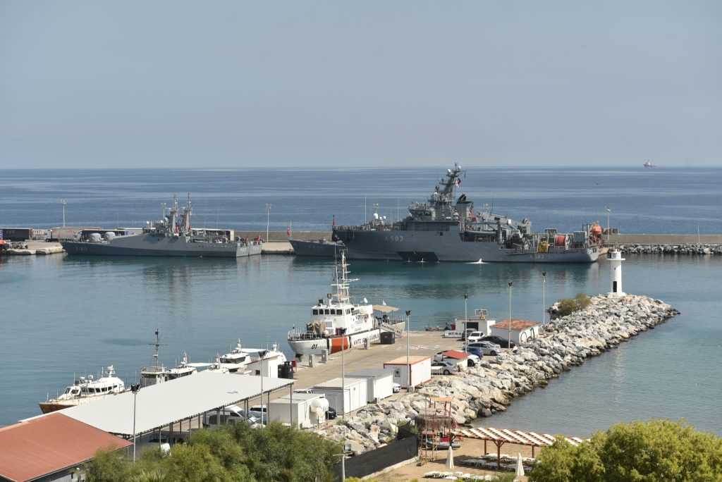 Türkiye’den gelen arama gemisi Girne açıklarındaki çalışmalara katıldı