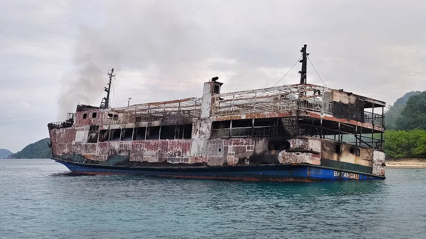 Filipinler’deki feribot yangınında ölenlerin kimlik tespiti aylarca sürebilir