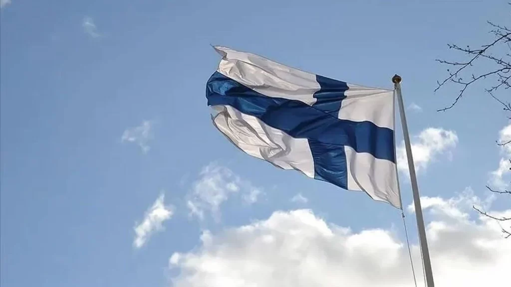 Finlandiya, Fransa’nın nükleer caydırıcılık şemsiyesine dahil oldu