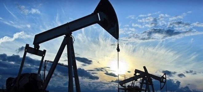 Brent petrolün varili 107,52 dolardan işlem görüyor