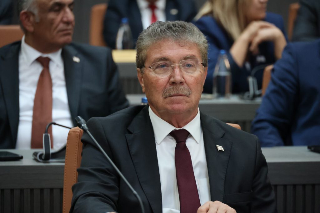 Başbakan Üstel: “Engelli vatandaşlarımız için araç muafiyetinde yeni düzenlemeler yapıldı”