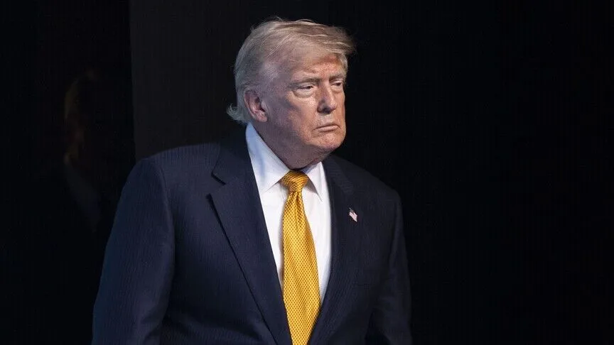 Trump, Hürmüz Boğazı’nı “Trump Boğazı” olarak niteleyen görsel paylaştı