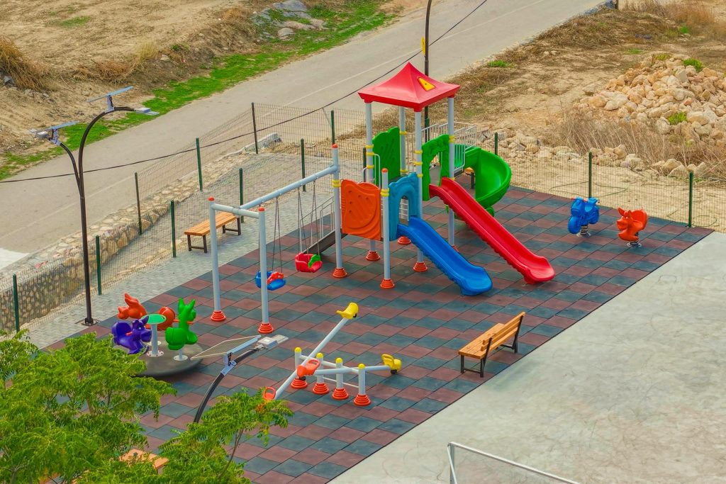 Sazlıköy’de yapılan park açıldı