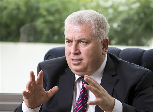Prof. Dr. Çakıcı: “Yaşananlar ortak bir toplumsal travmaya dönüştü”