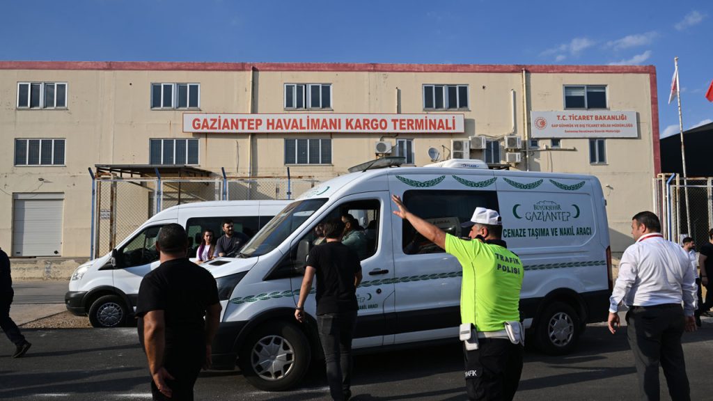 Girne’de gemi kazasında yaşamını yitiren Nihat Balyemez’in cenazesi Gaziantep’te defnedildi