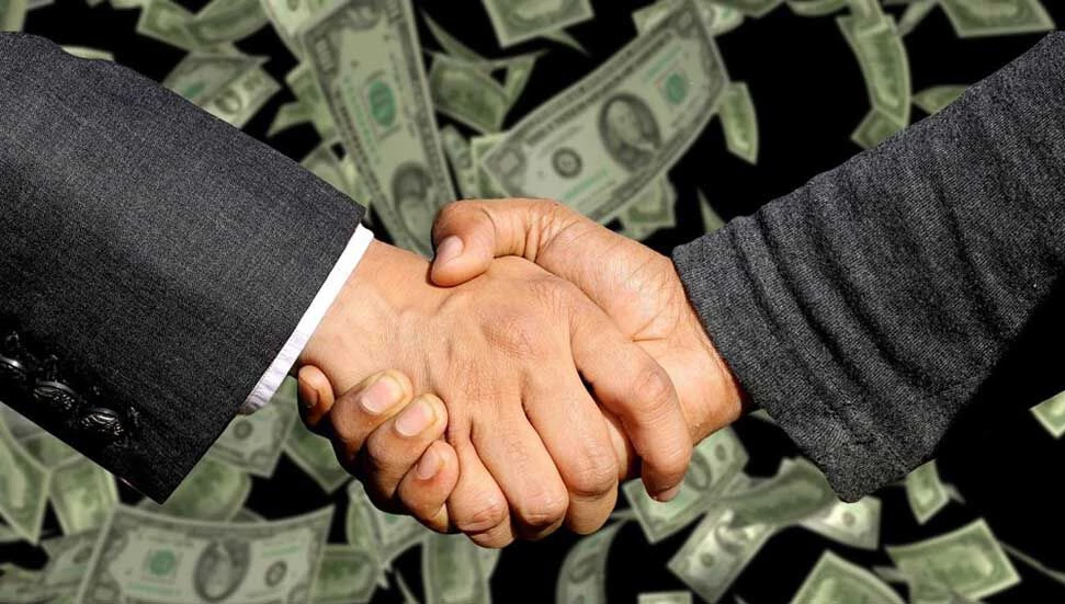 Güney Kıbrıs’ın ticaret açığı 5,6 milyar euroya yükseldi, önceki yıla göre 800 milyon artış!