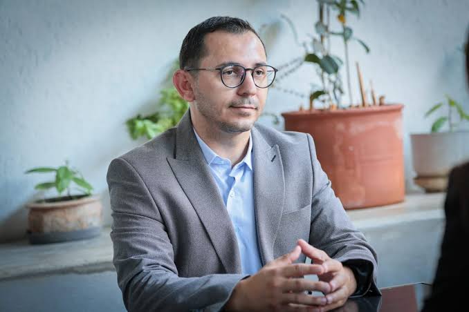 Üredi: “Anayasal sorunların giderilmesi, sorularımızın bittiği anlamına gelmez”