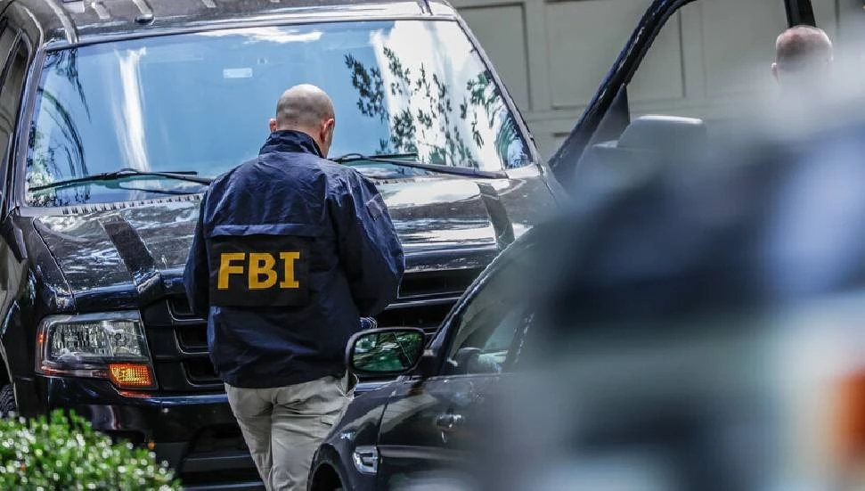 Binlerce FBI ajanının kişisel verileri çalındı