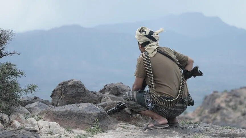 Yemen ordusu: “Sana ve Saada’daki Husi hedeflerine ağır darbe indirdik”