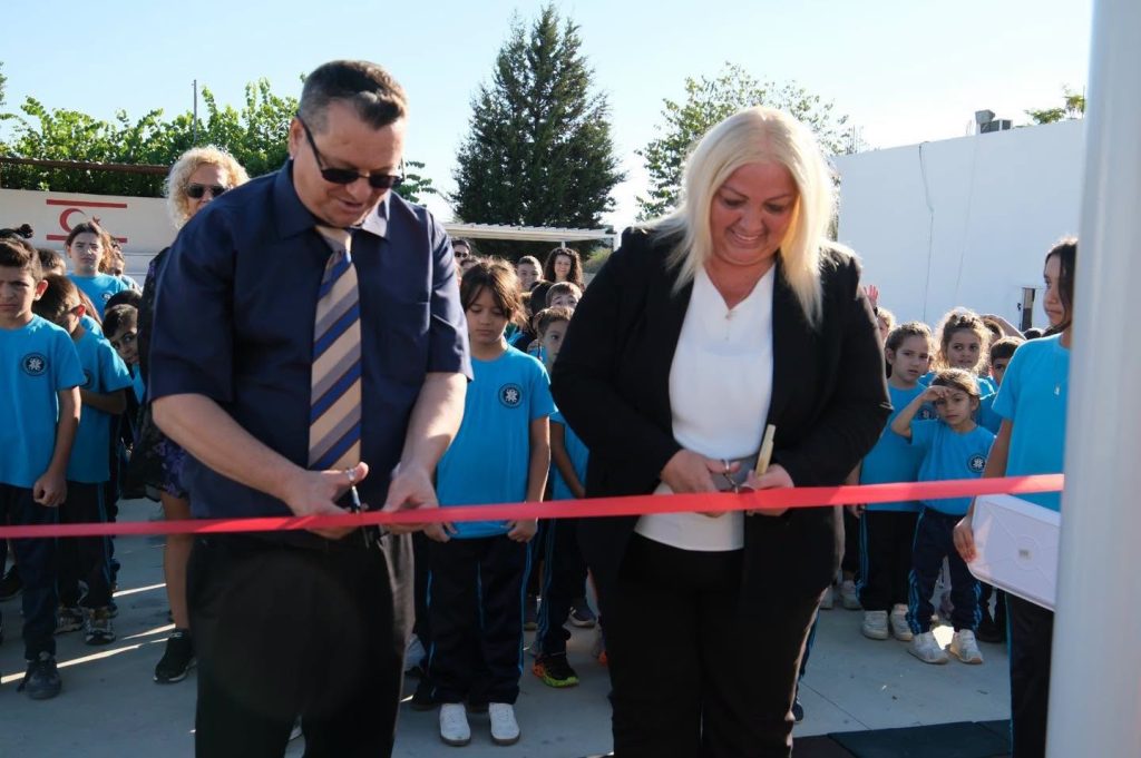 Çayırova İlkokulu’nun yeni oyun parkı açıldı