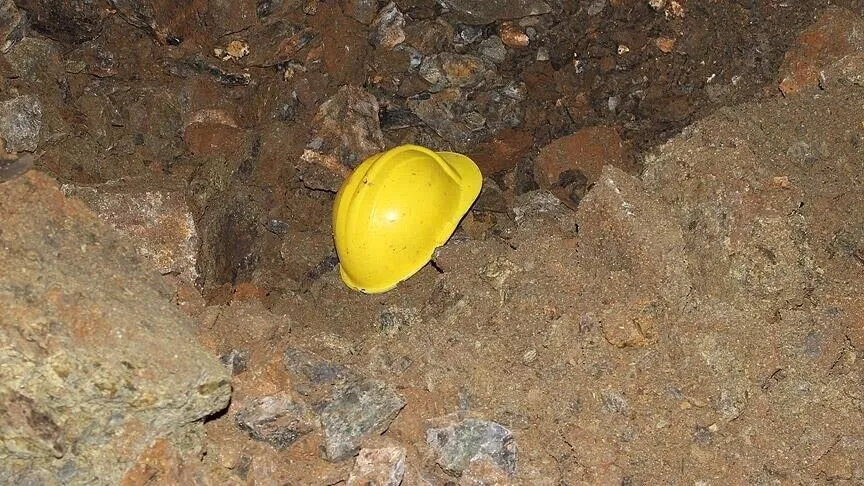 Çin’in Çongçing ilinde kaçak işletilen maden ocağını su basması sonucu 7 kişi öldü
