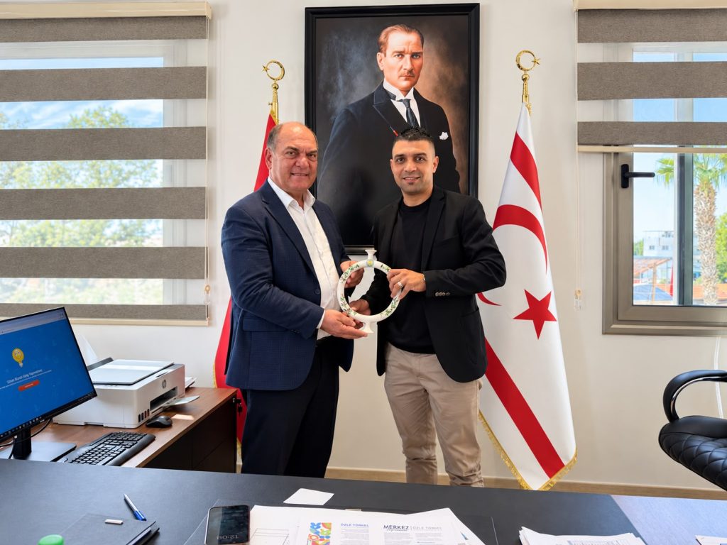 CTP Geçitkale Serdarlı Belediye Başkan adayı Salih Ruso, Karavezirler’i ziyaret etti