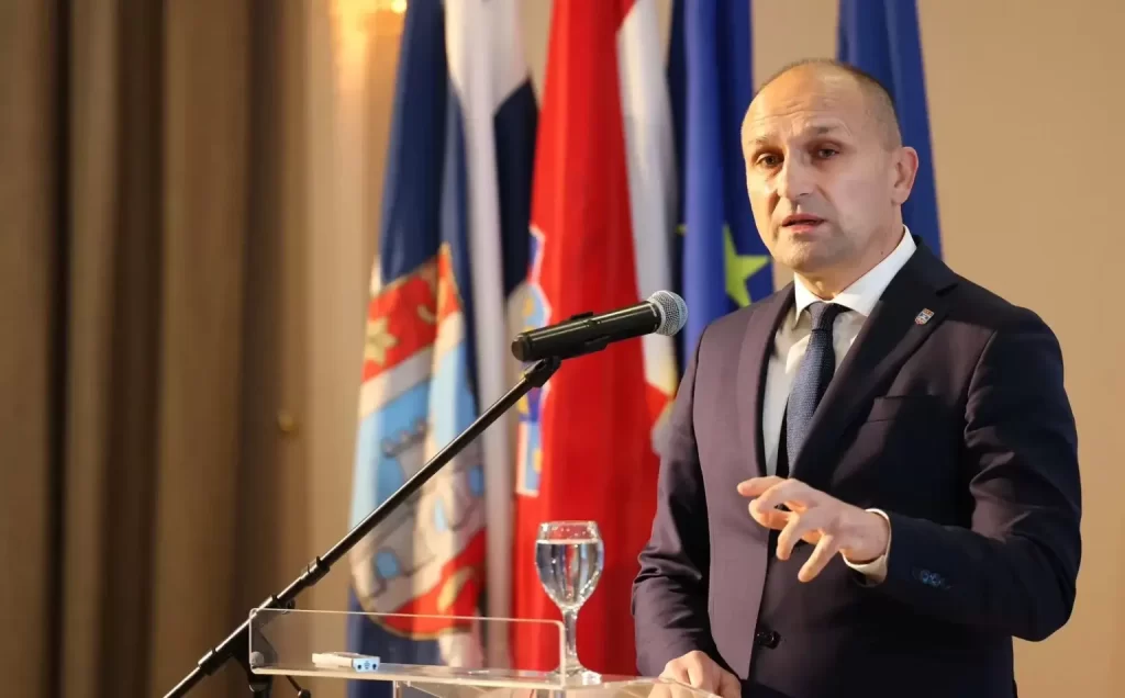 Hırvatistan Savunma Bakanı Anusic, Sırbistan’ın saldırı sistemleriyle silahlandığını söyledi