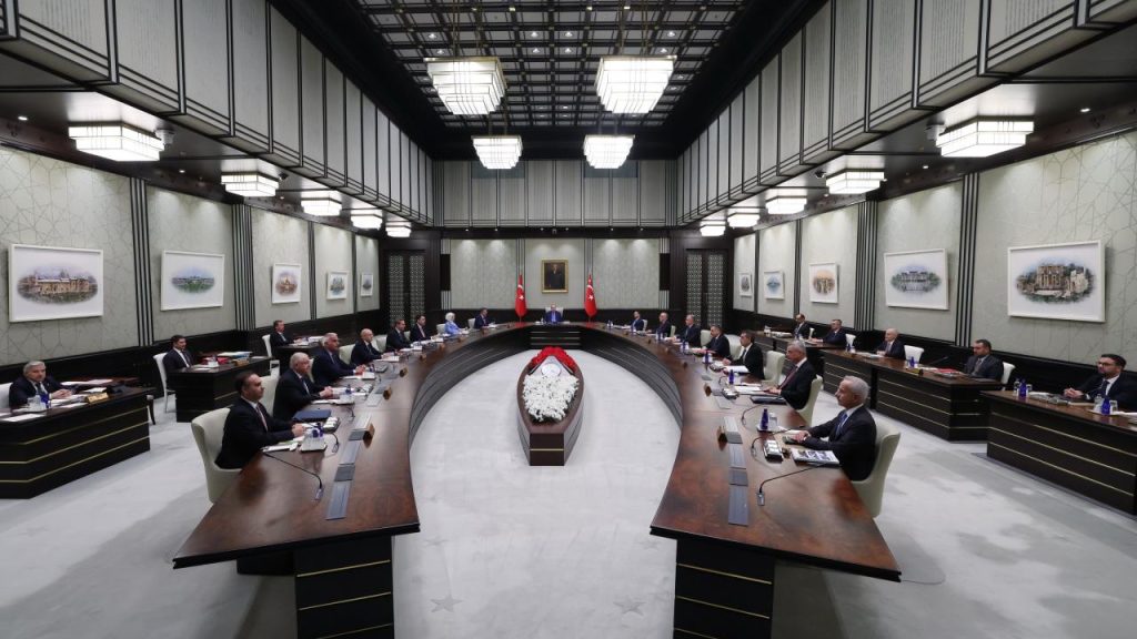 Türkiye’de kabine toplanıyor