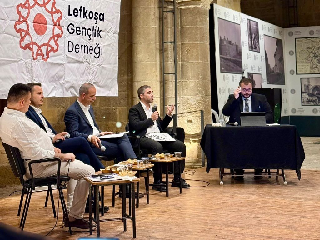 Aktunç: “Gençlere saygı, fikirlerine değer vermekle başlar”