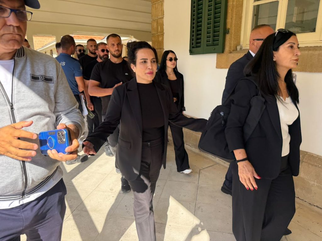 Fatma Ünal 16 davadan suçlu bulundu: 5 yıl hapis cezasına mahkum edildi