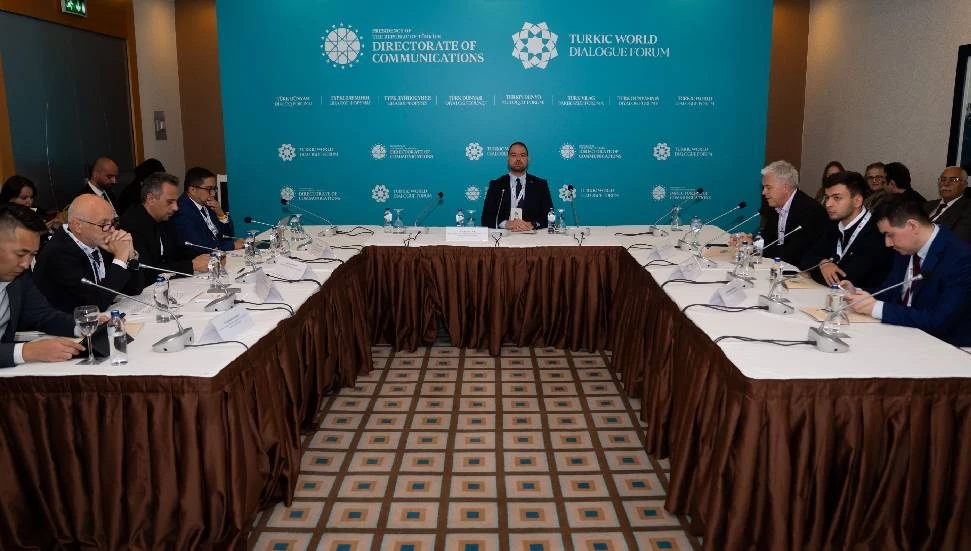 “Türk Dünyası Diyalog Forumu” kapsamında yapay zekânın sınamaları tartışıldı